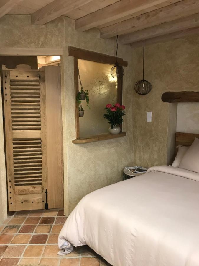 Chambre Les Marguerites Клюни Экстерьер фото